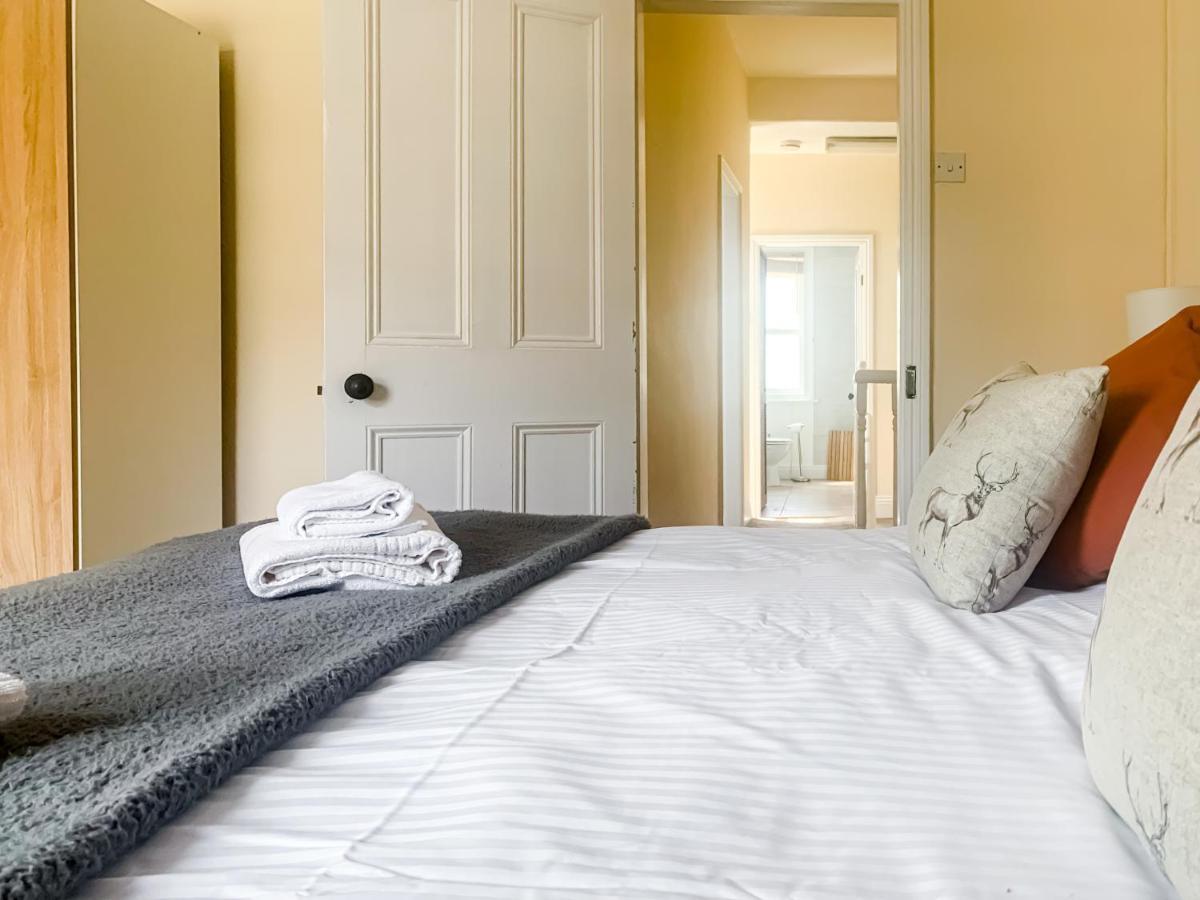 Waverley Lodge - Quaint Victorian Home With Free Parking Γιορκ Εξωτερικό φωτογραφία