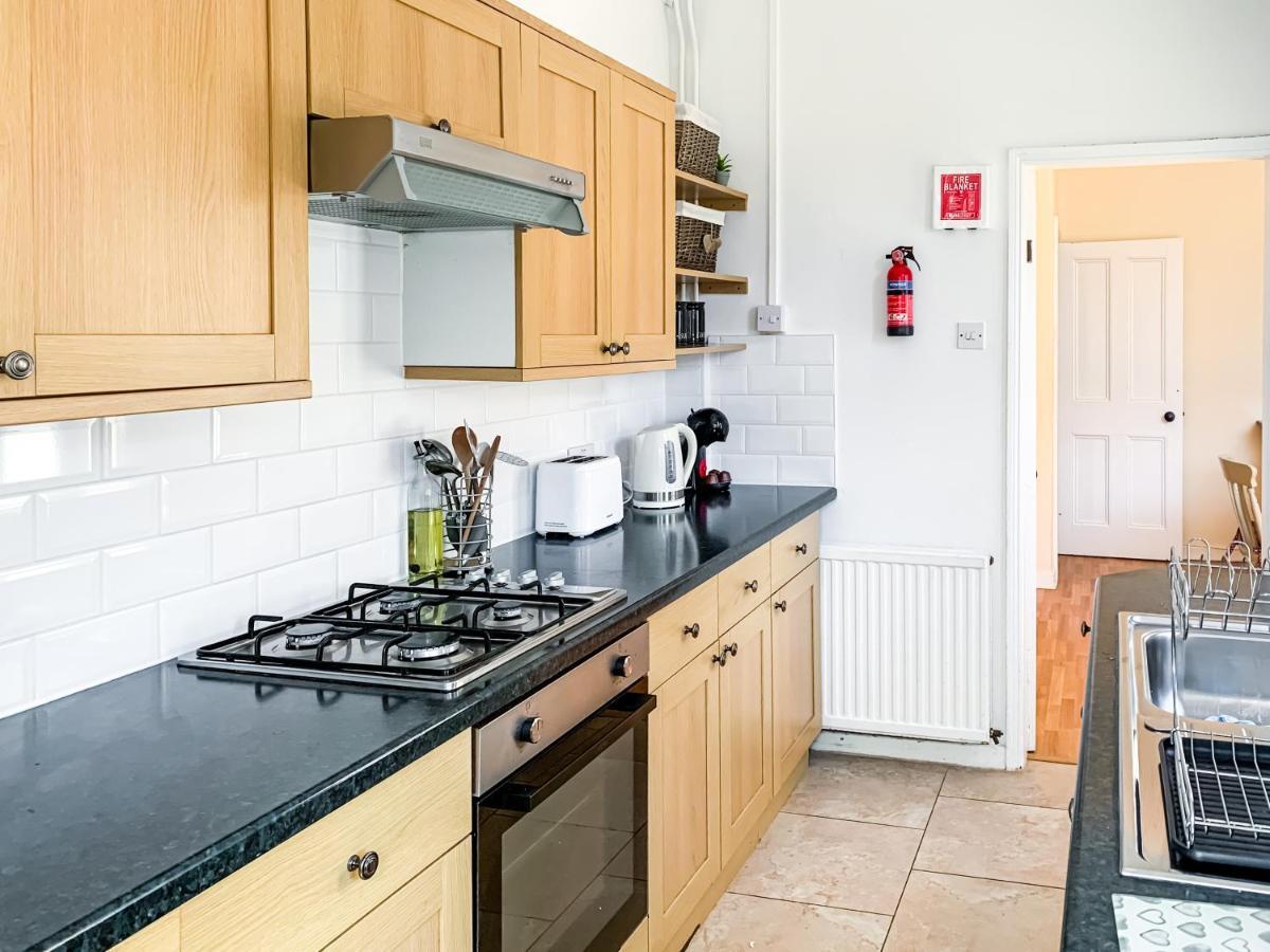 Waverley Lodge - Quaint Victorian Home With Free Parking Γιορκ Εξωτερικό φωτογραφία