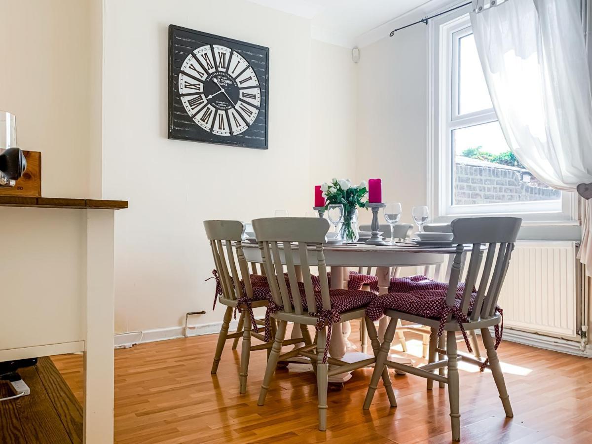 Waverley Lodge - Quaint Victorian Home With Free Parking Γιορκ Εξωτερικό φωτογραφία